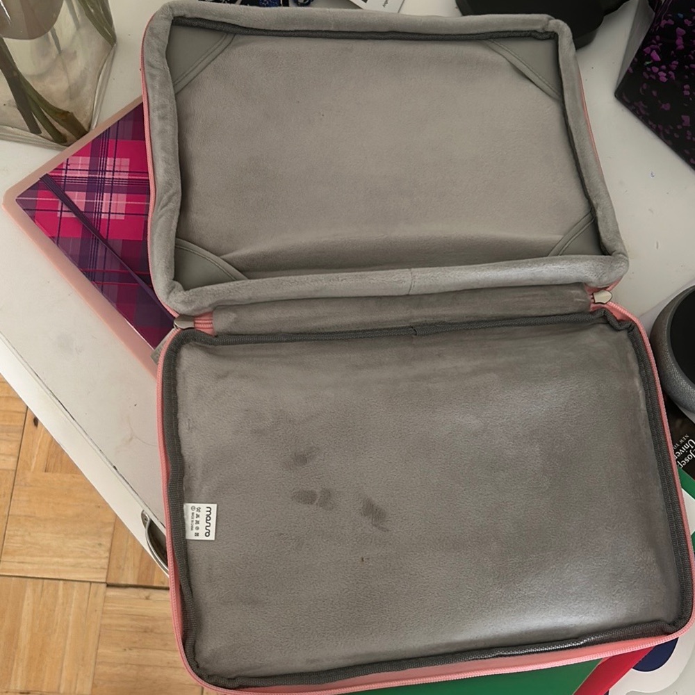 LAPTOP COVER - Picture 3 of 3